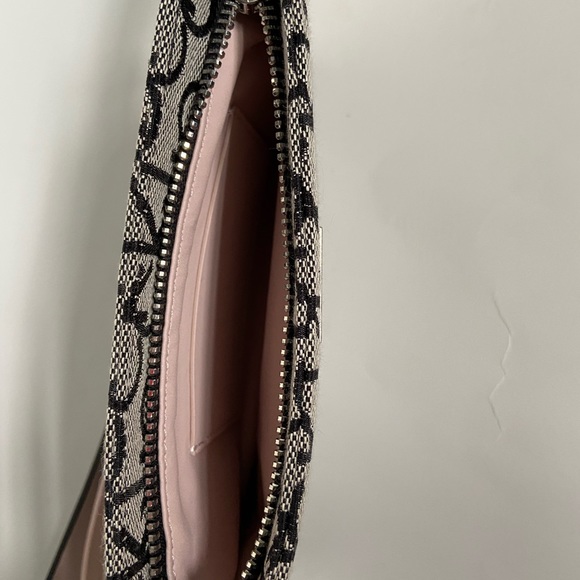 Calvin Klein Zip Belt Bag - Picture 4 of 4